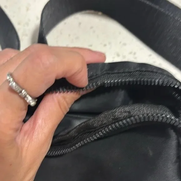 lululemon athletica Black Men's Belt Bag - Picture 4 of 5